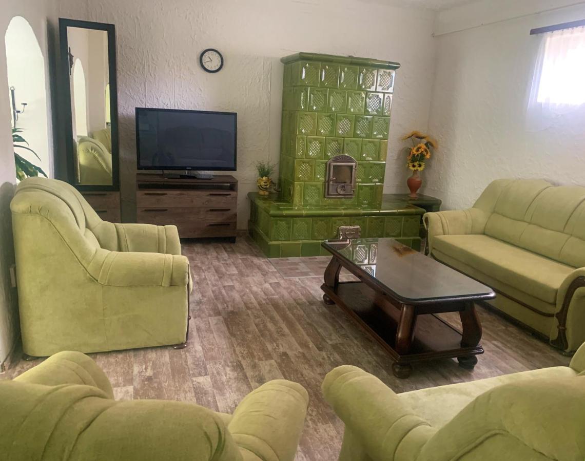 Viktor Apartmanház Zamárdi Exteriör bild